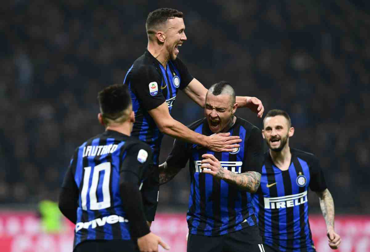 Inter divisa derby