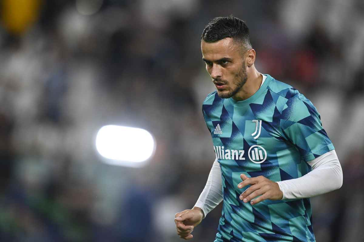 Kostic al rientro dal Mondiale