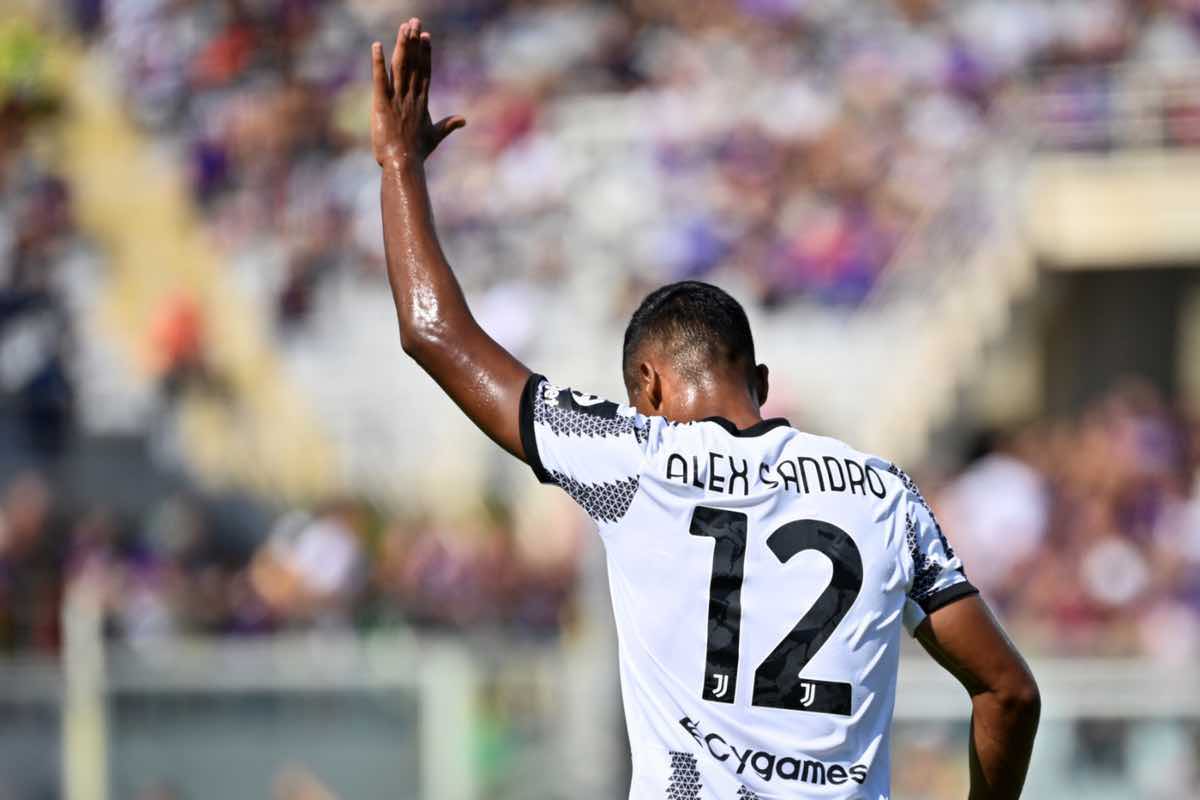 Alex Sandro per Grimaldo? Lo spagnolo si allontana