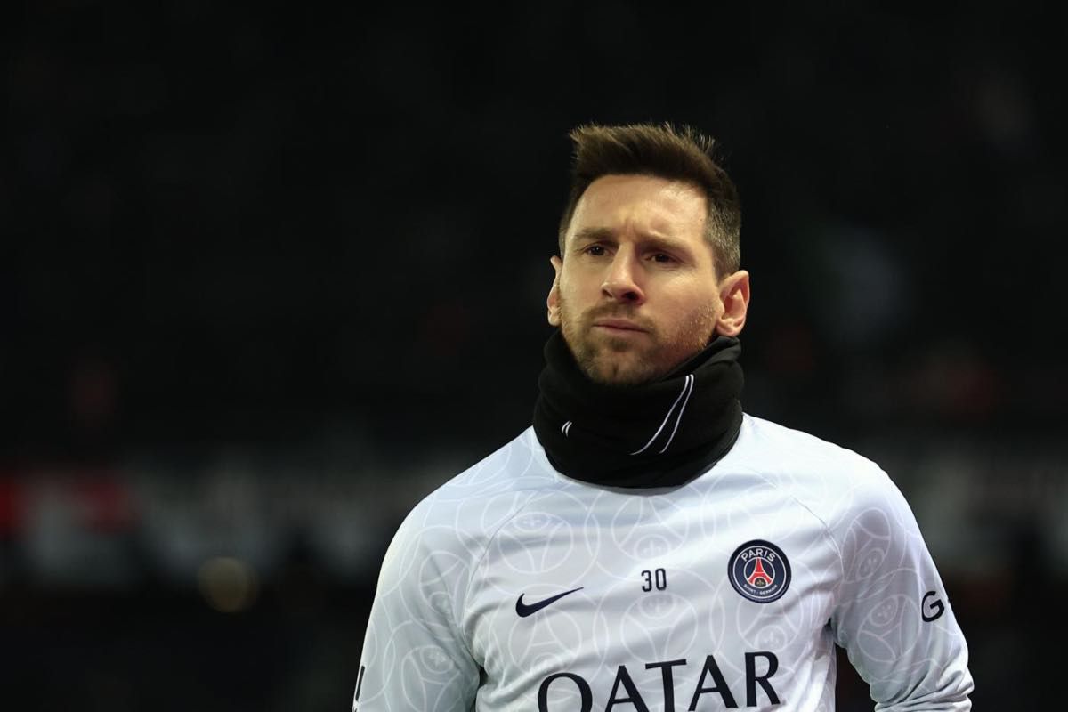 Messi via dal PSG, ripiombano su Chiesa