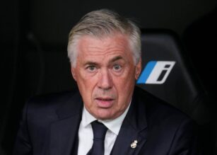 Carlo Ancelotti in panchina