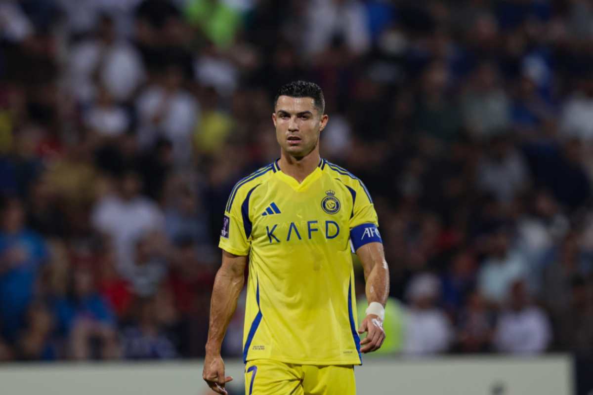 Cristiano Ronaldo con la maglia dell'Al-Nassr