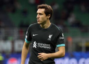 Federico Chiesa in maglia Liverpool