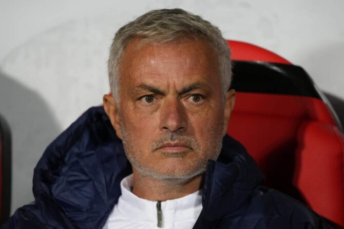 Mourinho in panchina