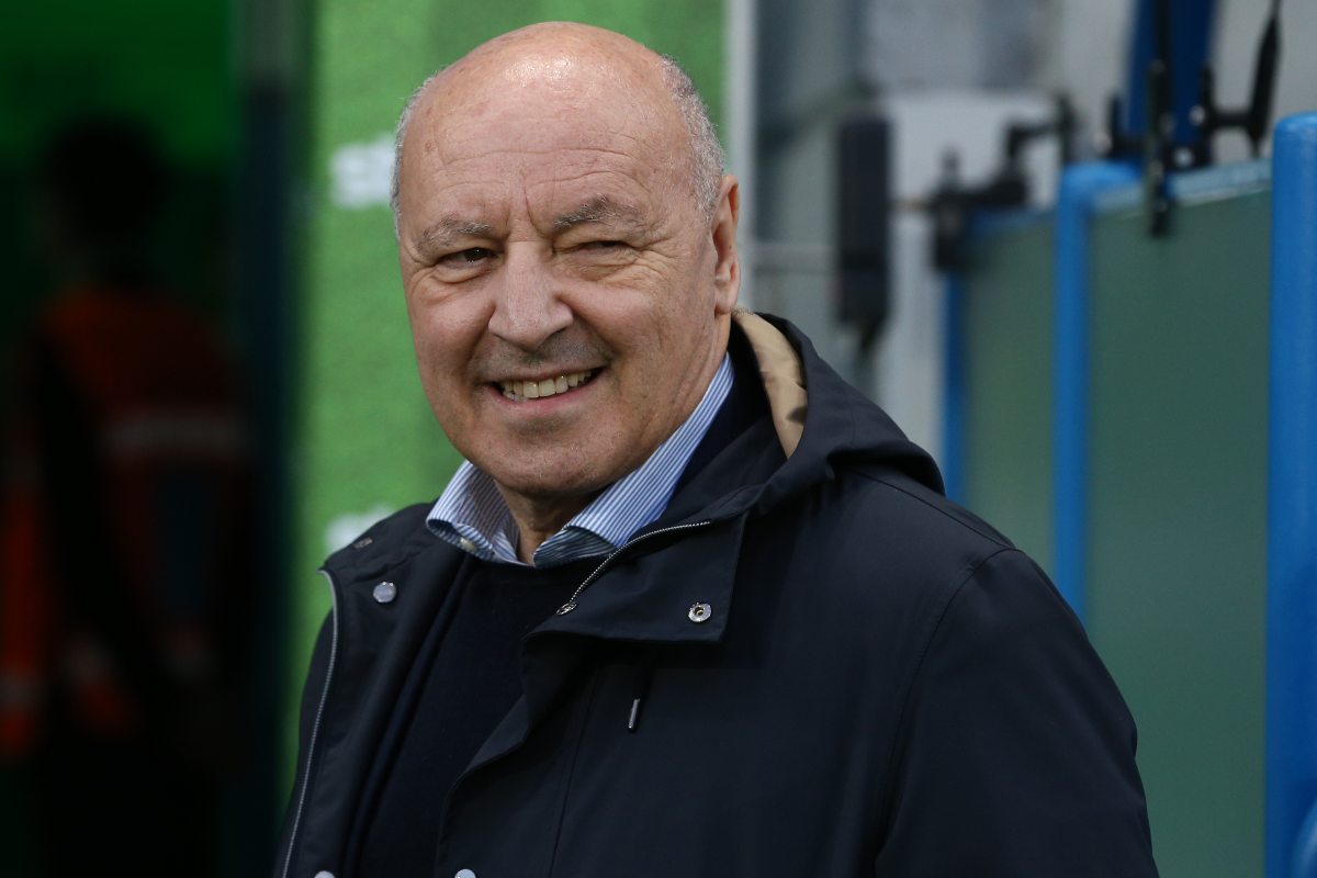 Giuseppe Marotta sorride