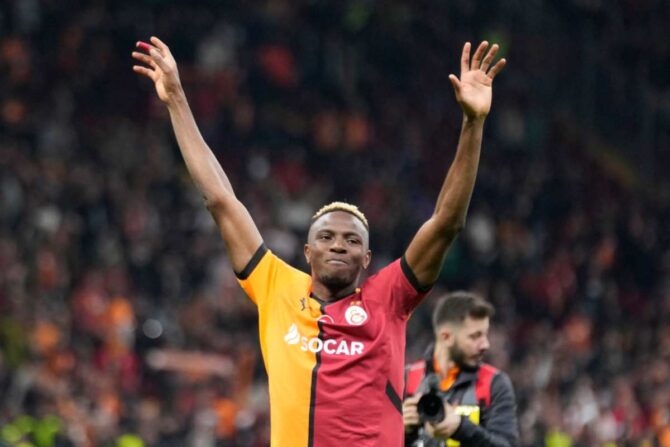 Osimhen con la maglia del Galatasaray