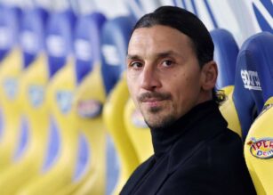 Ibrahimovic in panchina