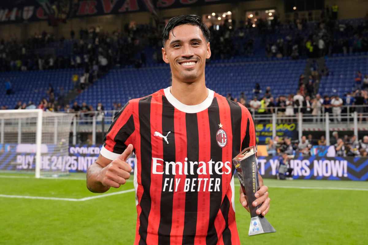 Reijnders con la maglia del Milan