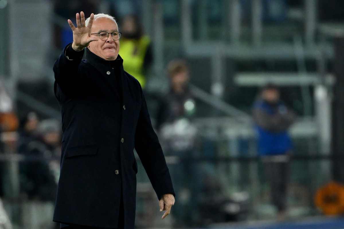 Claudio Ranieri sulla panchina della Roma