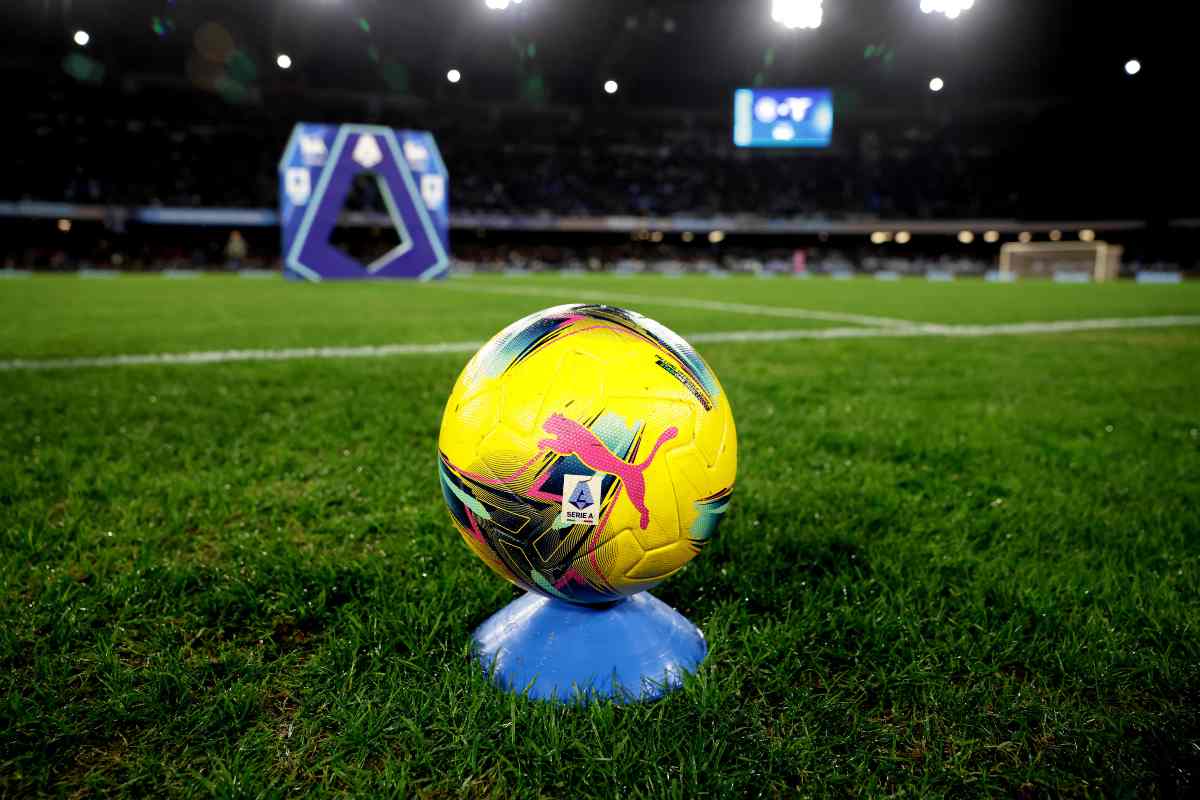 Pallone della Serie A prima di una partita