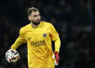 Donnarumma con la maglia del PSG